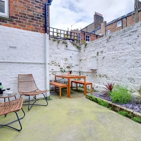 3 Bed In Whitby Oc-W424 بيت للعطل