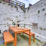 3 Bed In Oc-w424 * Whitby